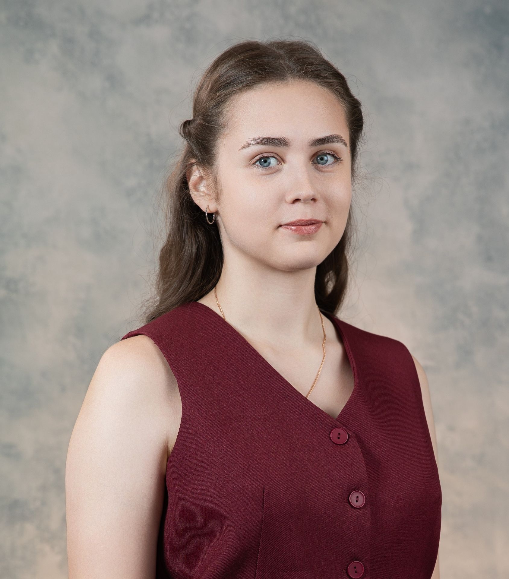 Елизарова Анастасия Владимировна.