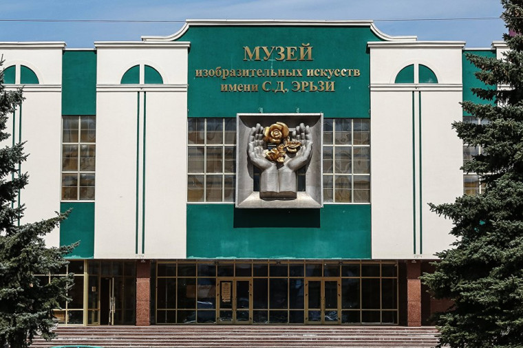 Голосуем за символ Мордовии для банкноты номиналом 1000 рублей.